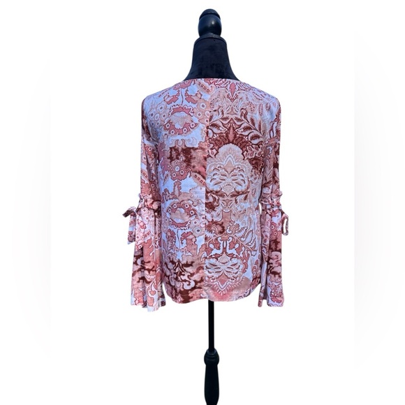 LC Lauren Conrad Pink Paisley Bell Sleeve Tie Blouse Medium cottagecore boho - Picture 5 of 7